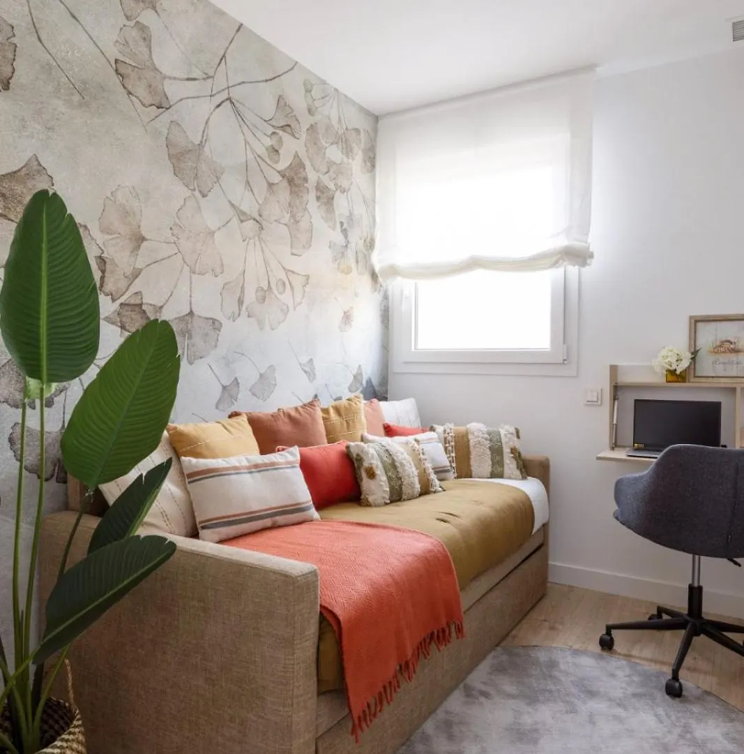 Modern 2 Bed Apartment 23 Floor Urban Sky Malaga