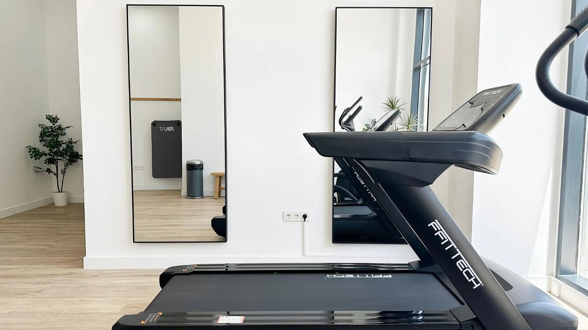 Modern 2 Bed Apartment 23 Floor Urban Sky Malaga